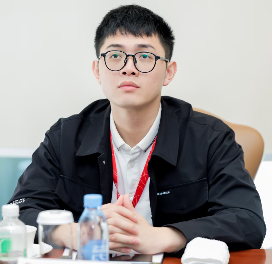 Zikun Deng